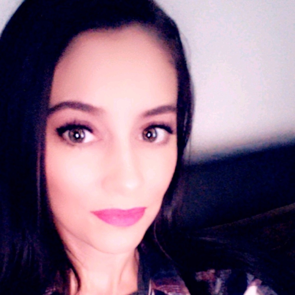 Meet your Posher, Alyssa